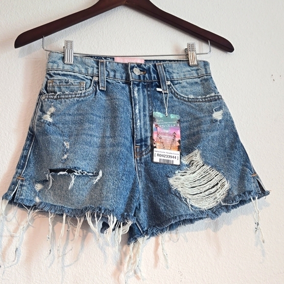 Revice malibu cutoffs short in paradise cove size 26 Summer Shorts - Picture 1 of 7